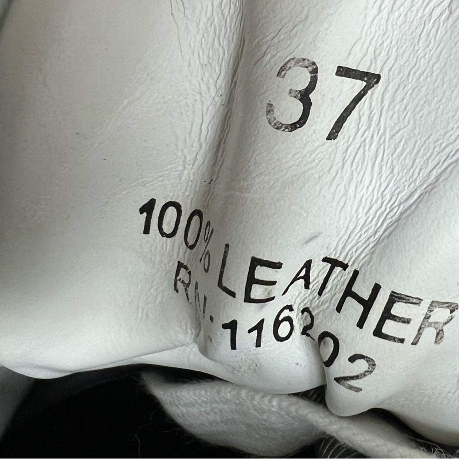 Zadig & Voltaire Size 37 - Zadig & Voltaire High Flash Sneakers White Leather Size US 6.5 / IT 36.5 - 9 Thumbnail