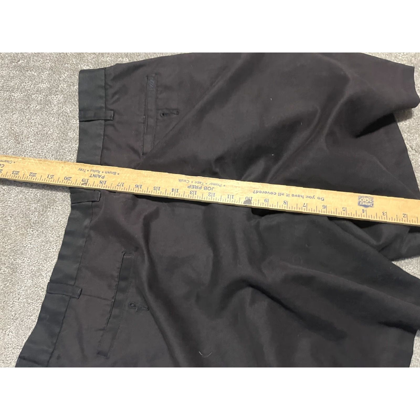 Izod VINTAGE IZOD Golf Shorts Chino Mens 38 Black Pleated Size US 38 / EU 54 - 4 Thumbnail