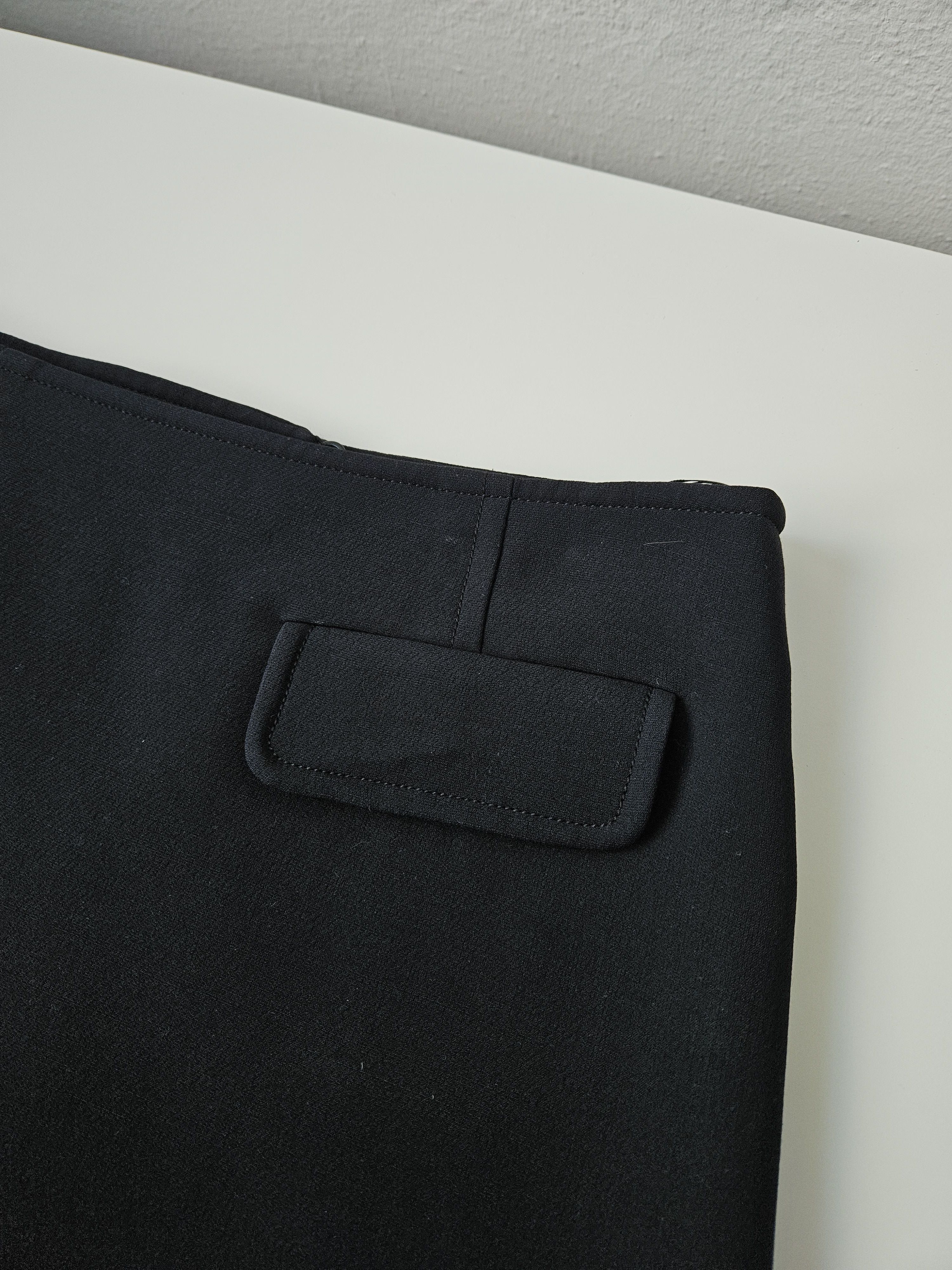 Louis Vuitton Louis Vuitton buttoned wool and silk mini skirt Size 26" / US 2 / IT 38 - 9 Thumbnail