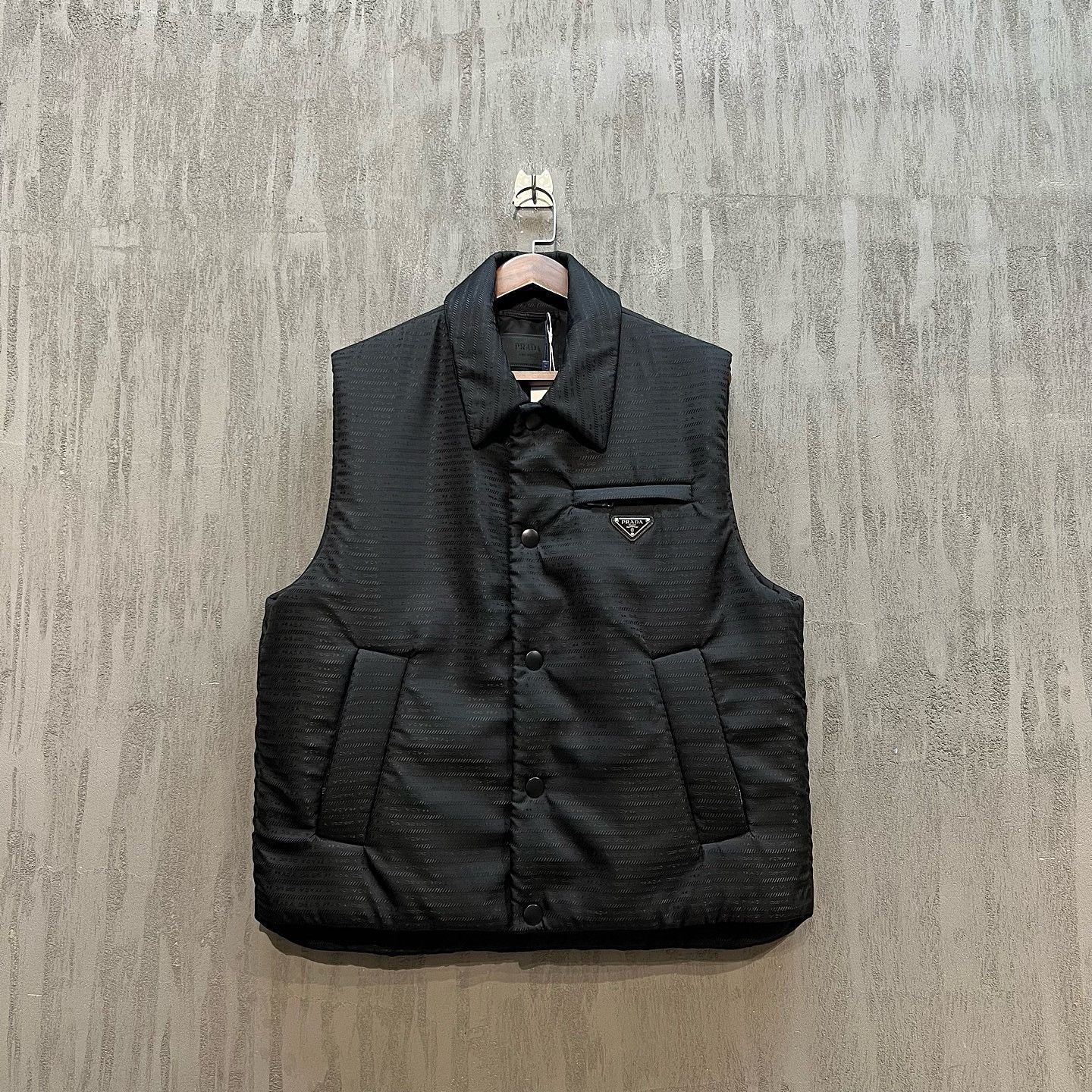 Goretex × Prada Archive 2003 Prada Sport Gore-Tex Vest Re Nylon