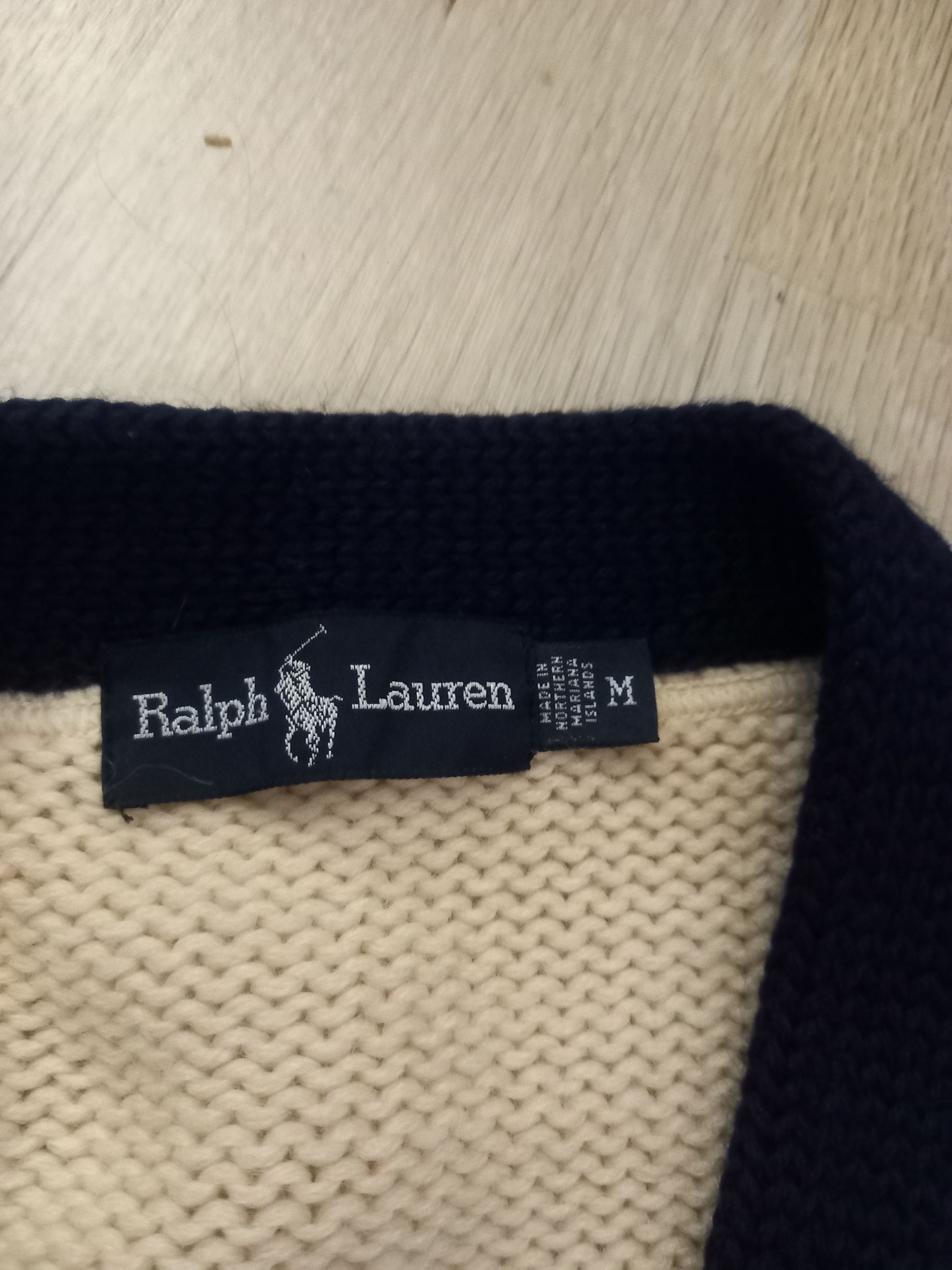 Polo Ralph Lauren 90s Vintage Chaps Ralph Lauren Wool Cardigan Leather Patches Size US M / EU 48-50 / 2 - 3 Thumbnail