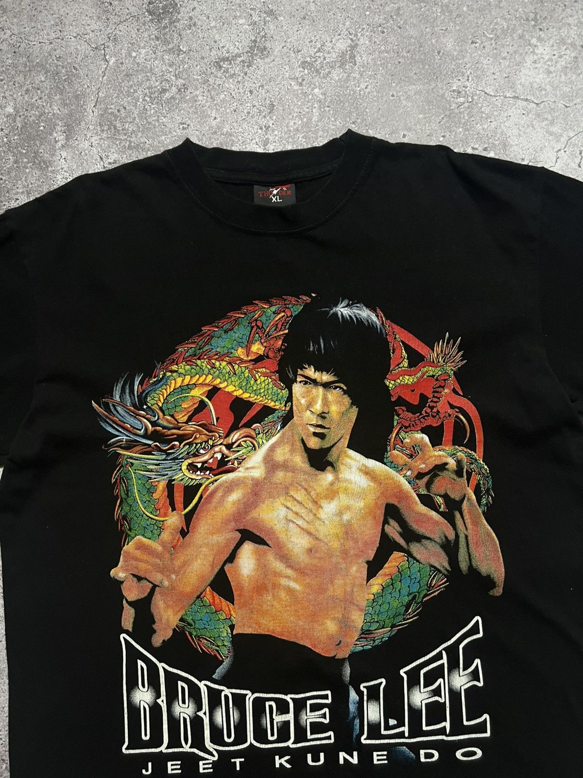 Vintage Vintage Bruce Lee Dragon Japanese T-shirt Y2K 90s Size US XL / EU 56 / 4 - 4 Thumbnail
