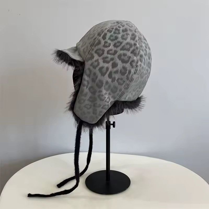 Other Leopard Streetwear Faux Fur Trapper Warm Winter Hat Size ONE SIZE - 2 Thumbnail