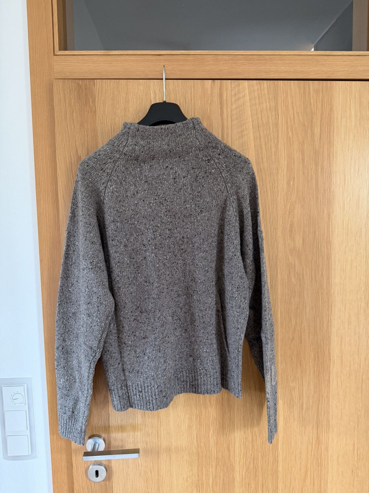 ERL ERL Slit Neck Sweater Knit Size US M / EU 48-50 / 2 - 5 Thumbnail