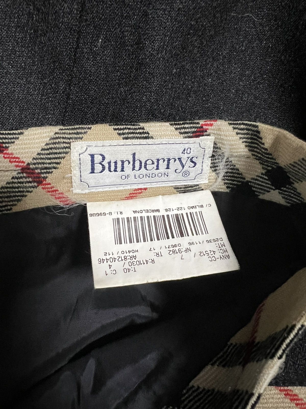 Burberry Burberrys skirt nova check gray S/M wool Size 28" / US 6 / IT 42 - 2 Thumbnail