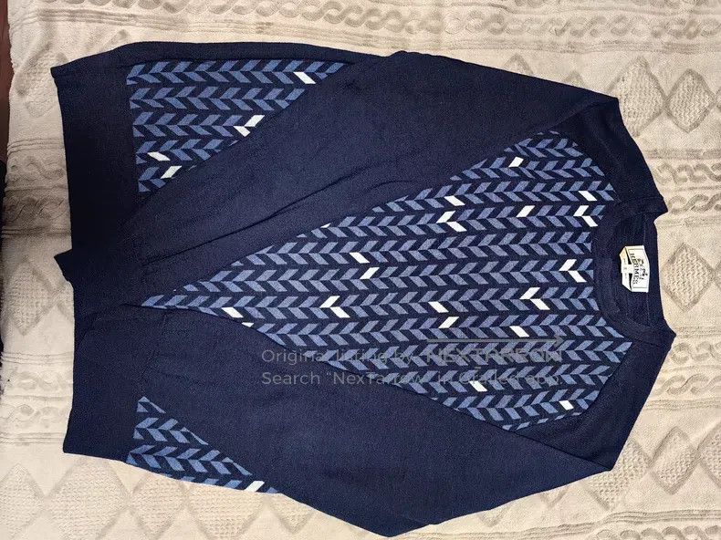 Hermes Hermes Blue Long Sleeve T-Shirt with Front Special Pattern Size US S / EU 44-46 / 1 - 6 Thumbnail