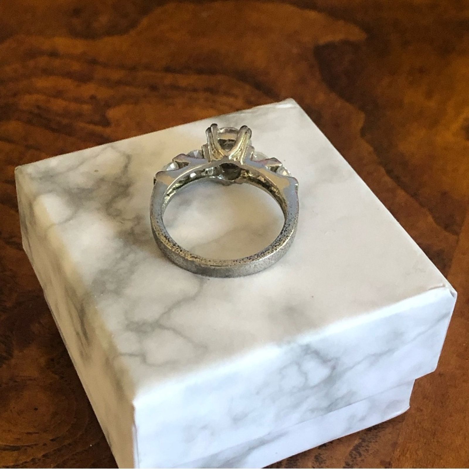 Vintage Vintage 14kt white gold cubic zirconia wedding band Size ONE SIZE - 13 Thumbnail