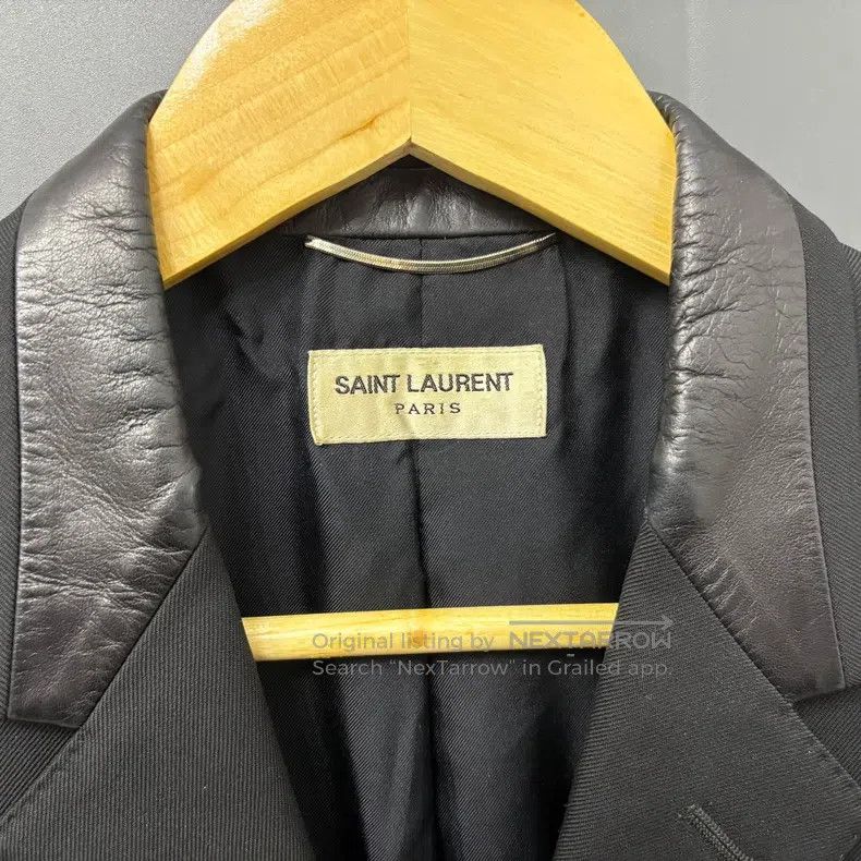Saint Laurent Paris Saint Laurent Paris Original Three-Button Leather Collar S Size US S / EU 44-46 / 1 - 3 Thumbnail