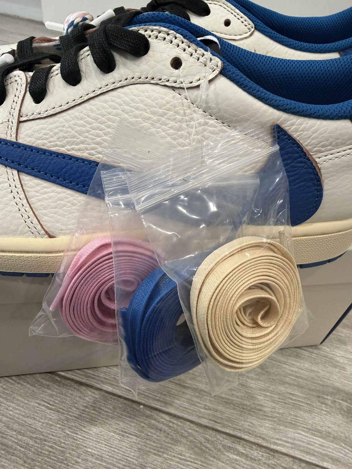 Fragment Design × Jordan Brand × Travis Scott Fragment Travis Scott Jordan 1 Retro Low Sail Black Blue 12 Size US 12 / EU 45 - 10 Thumbnail