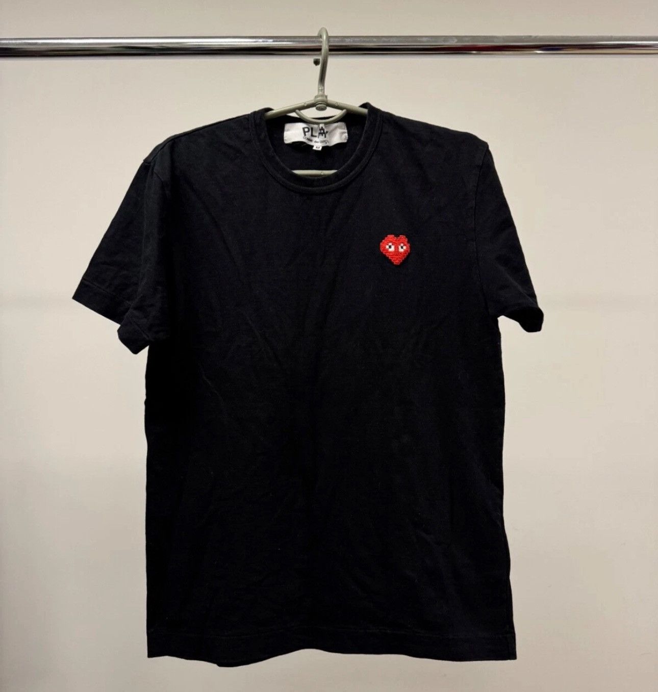 Comme des Garcons × Comme des Garcons Homme × Comme des Garcons PLAY COMME DES GARÇONS PLAY Artwork Invader Edition Heart T-Shirt Size US M / EU 48-50 / 2 - 1 Thumbnail