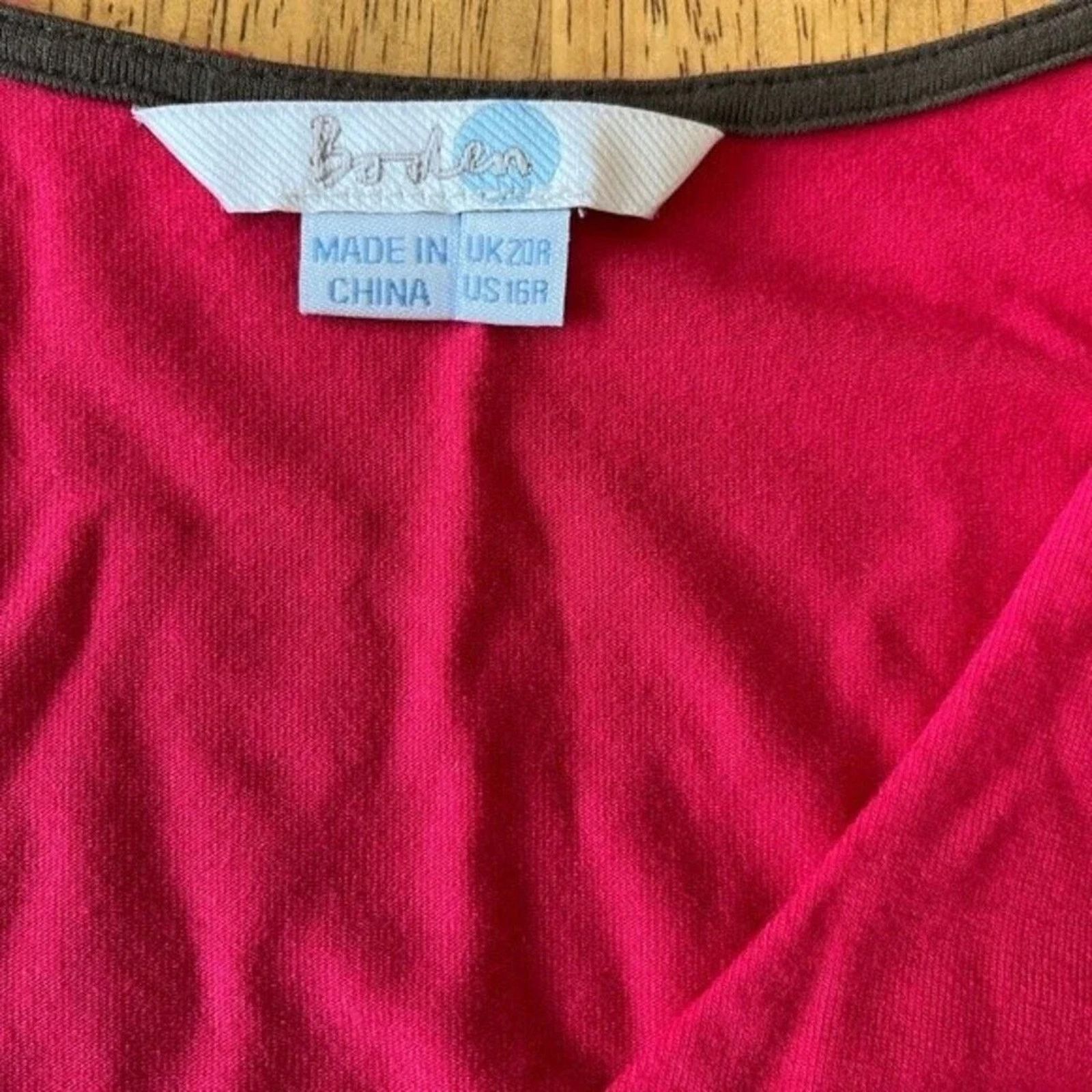 Boden Boden red short sleeveless v-neck top, size 16R Size XXL / US 16-18 / IT 52-54 - 3 Thumbnail