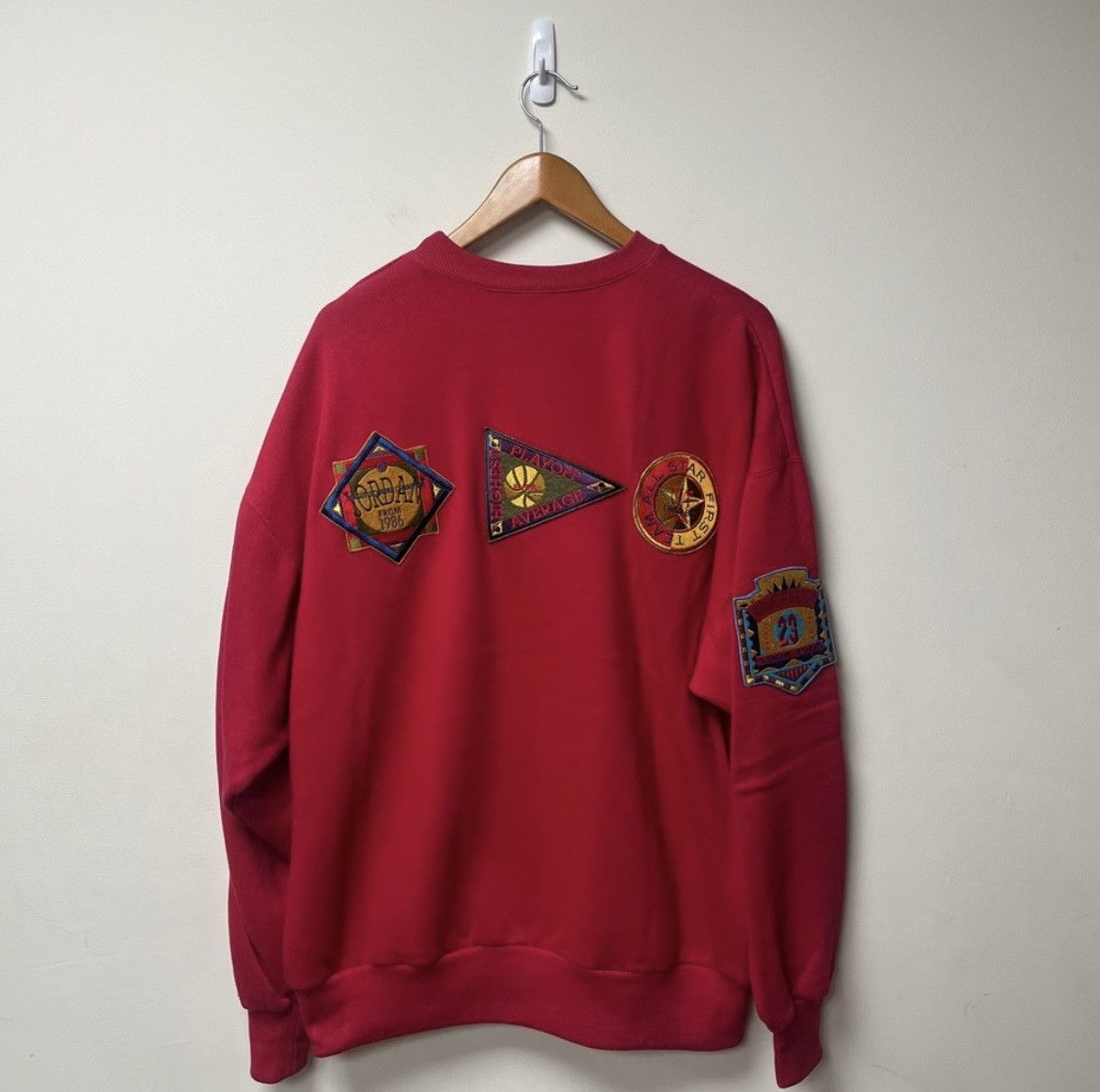 Jordan Brand × Nike Vintage 90s Nike Air Jordan Accomplishment Patch Sweatshirt Size US XL / EU 56 / 4 - 2 Thumbnail