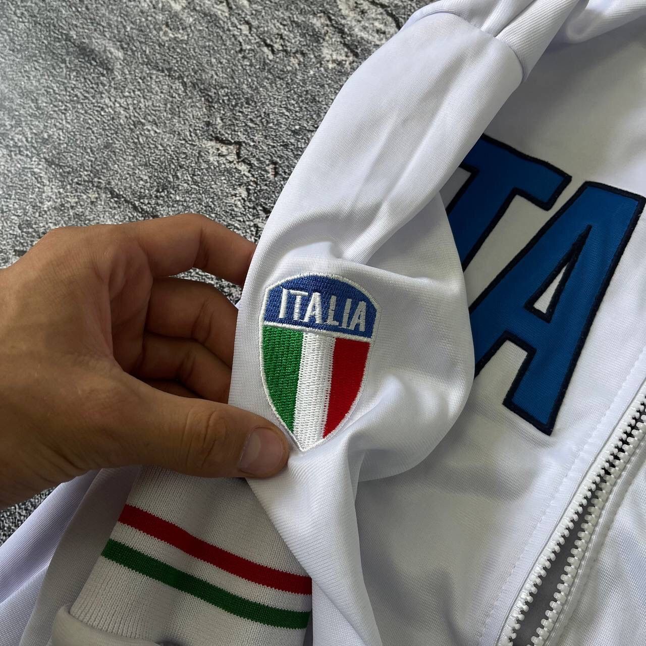Other Y2K Rare 🇮🇹 White Italia Team big center logo Soccer Zip Size US S / EU 44-46 / 1 - 9 Thumbnail