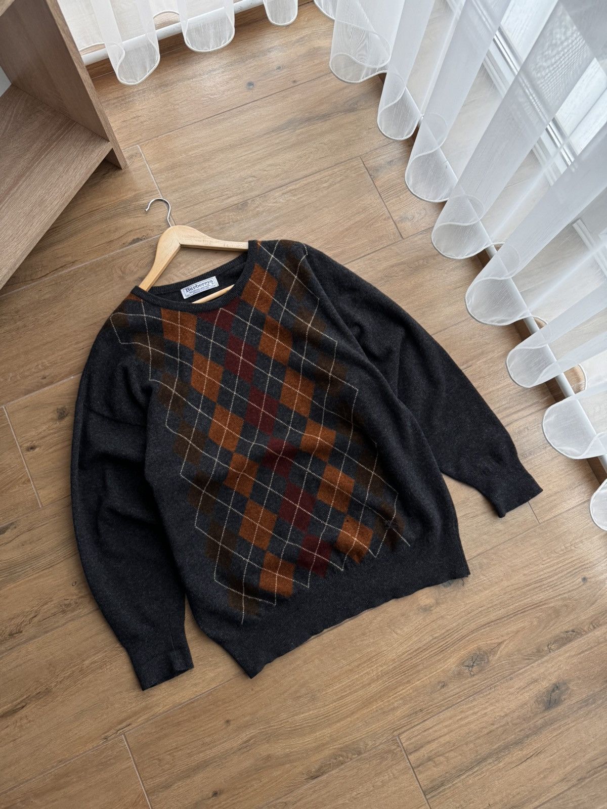 Burberry × Vintage Vintage Burberrys Geelong Lambswool Brown Sweater Size US L / EU 52-54 / 3 - 4 Thumbnail