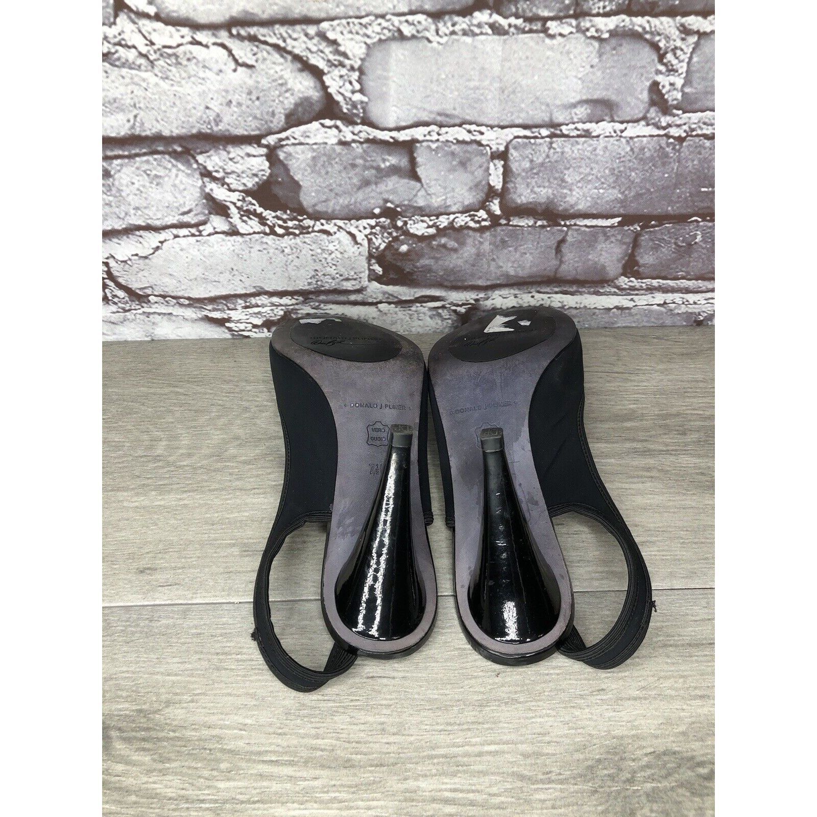 Donald Pliner Donald J Pliner Fenia Couture Black Fabric Stiletto Heels Wo Size US 7.5 / IT 37.5 - 22 Thumbnail