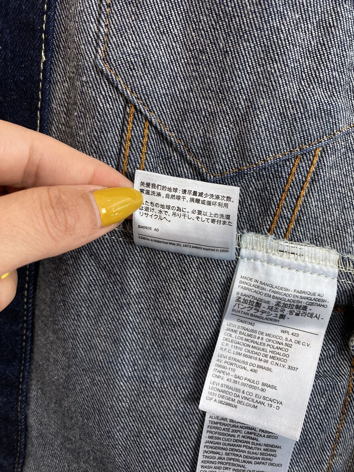 Levi's Levis Long Sleeve Trucker Denim Jacket Men’s Size Small Size US S / EU 44-46 / 1 - 9 Thumbnail