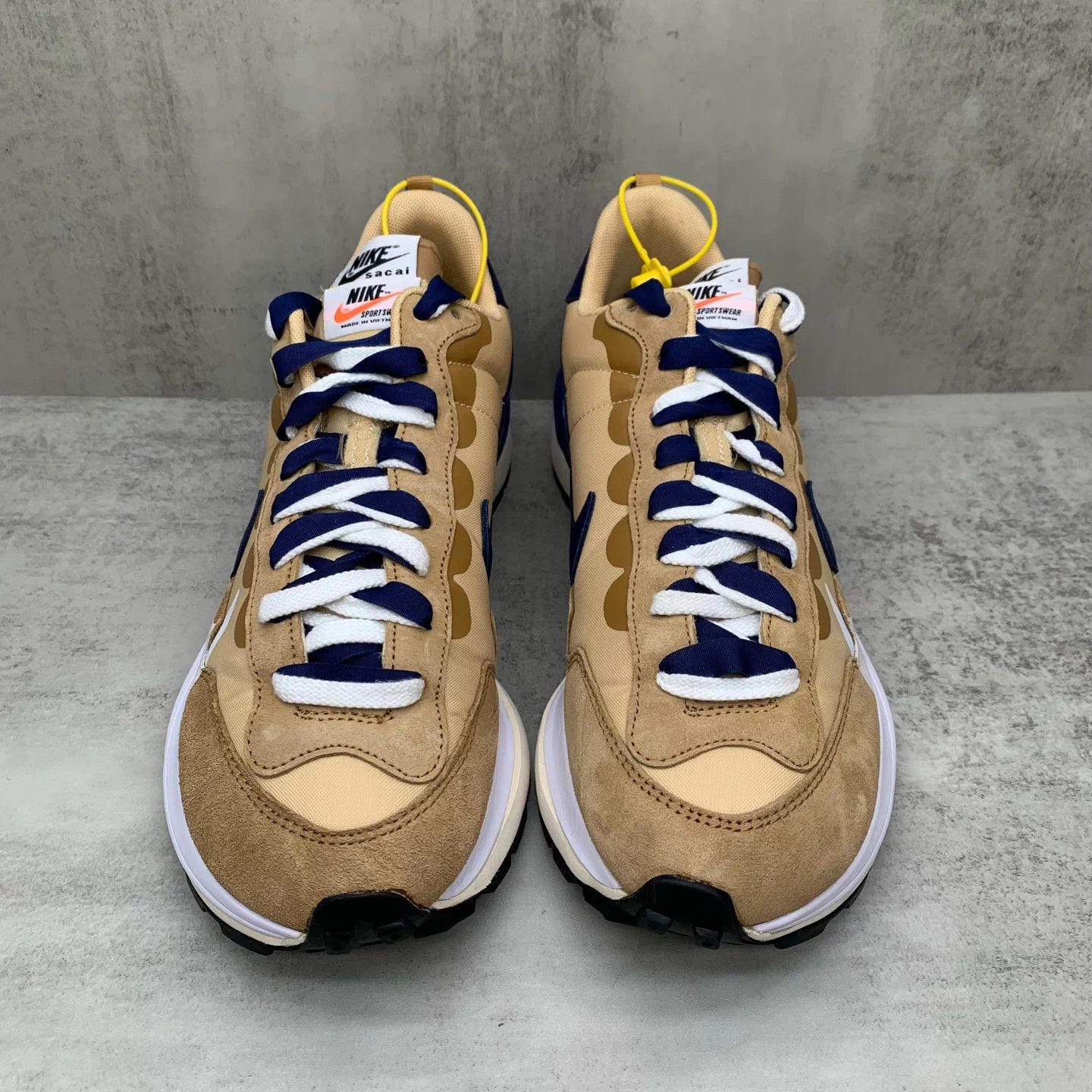 Nike Sacai x Nike VaporWaffle Sesame Khaki EUR 44 MINT Size US 11 / EU 44 - 4 Thumbnail