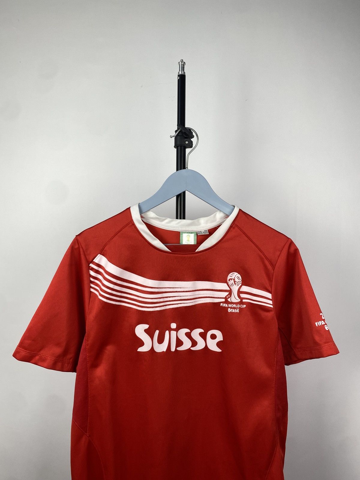 Vintage Vintage Suisse FIFA Brasil 2014 Soccer Jersey T Shirt Size US M / EU 48-50 / 2 - 2 Thumbnail