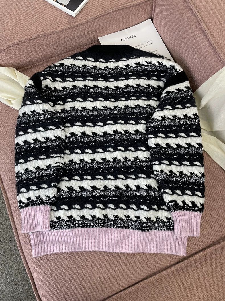 Chanel Chanel 22B pink and black striped cashmere cardigan jacket Size XS / US 0-2 / IT 36-38 - 3 Thumbnail