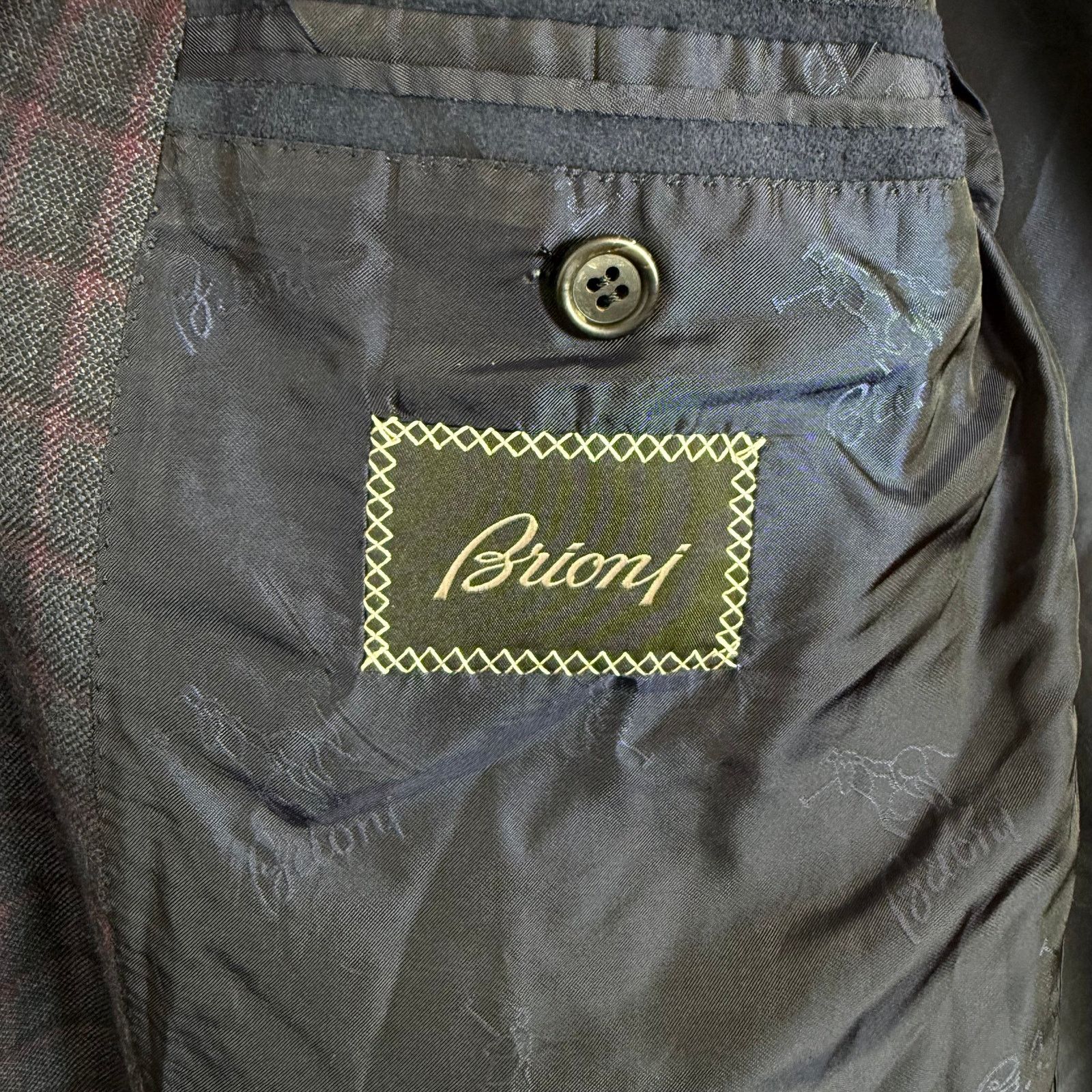 Brioni Brioni Blazer Two Button Closure Wool Notch Lapels Size 48R Size US M / EU 48-50 / 2 - 9 Thumbnail