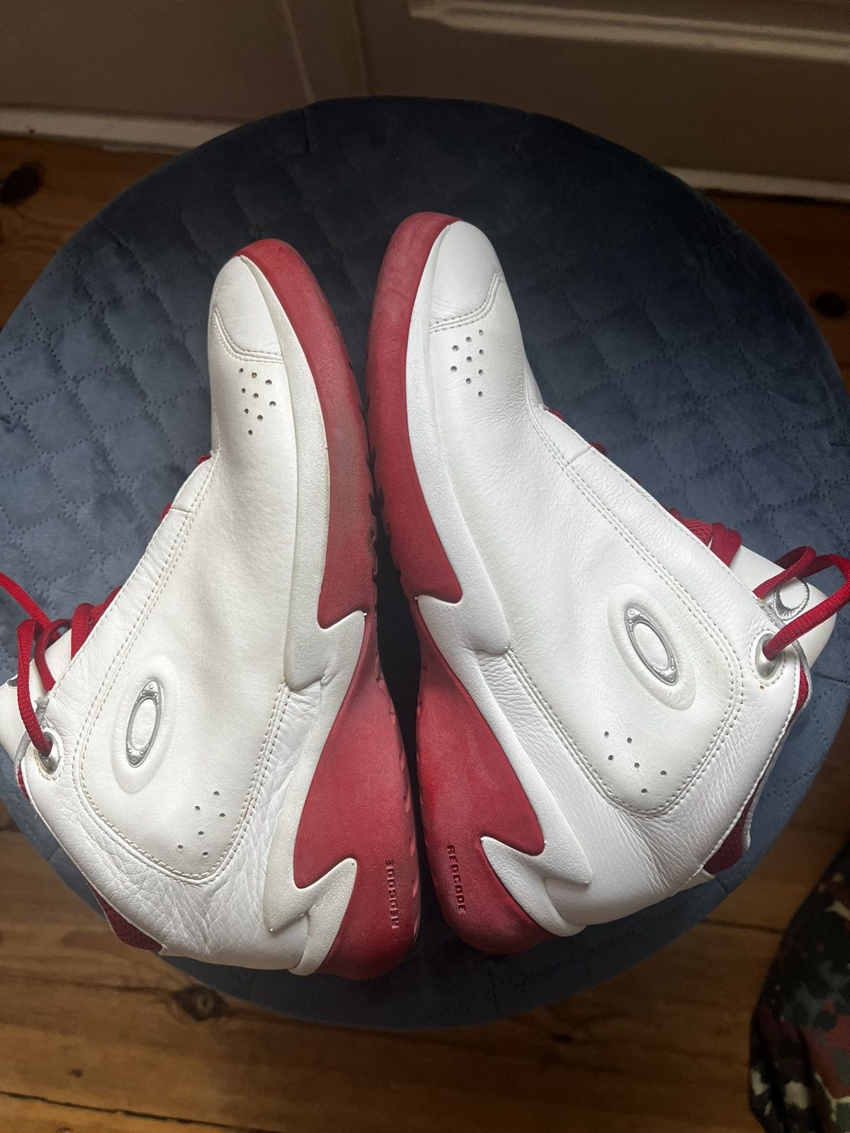 Oakley Oakley Domestic White Red Vintage sneaker Size US 9.5 / EU 42-43 - 11 Thumbnail