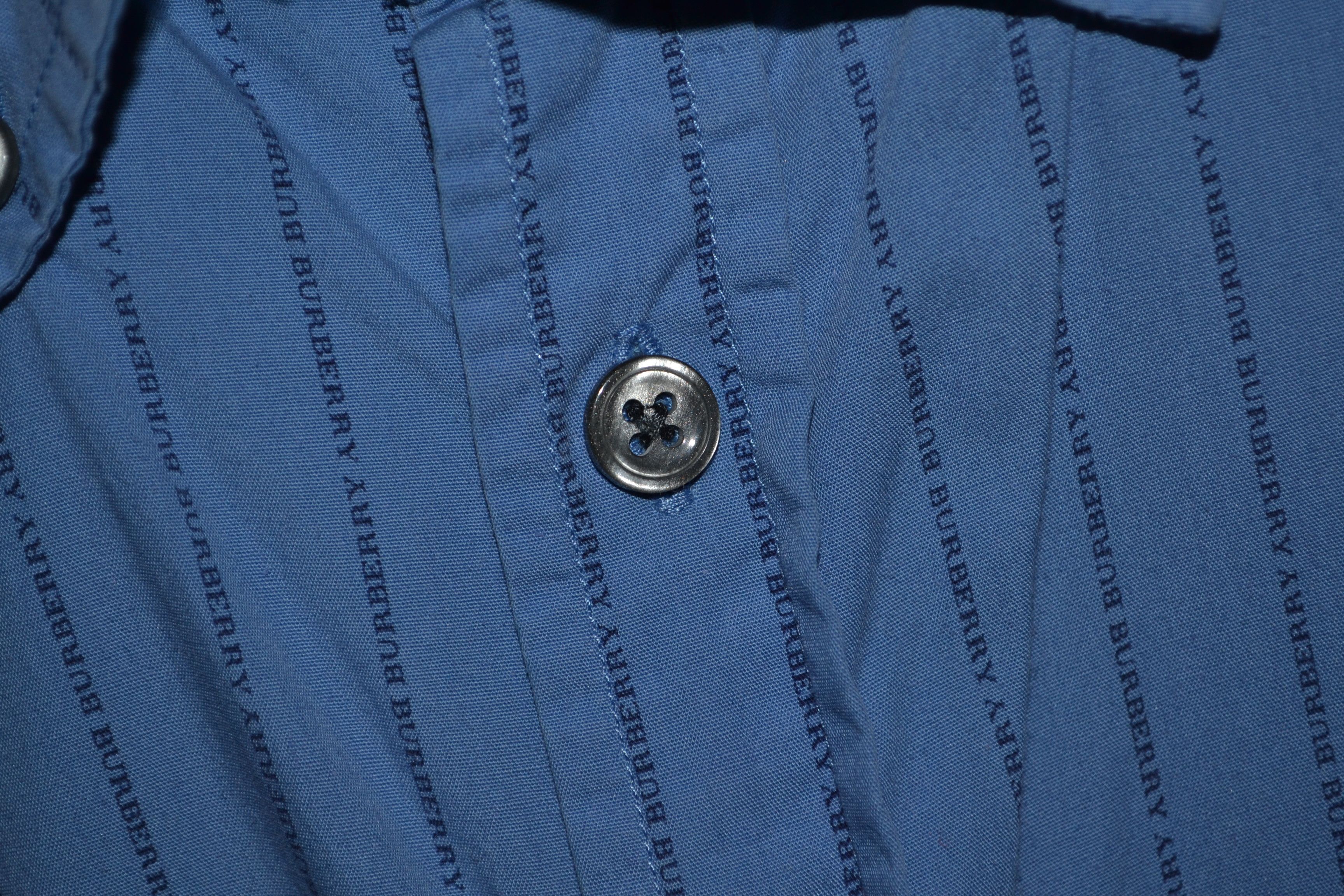 Burberry Burberry Vintage UK Spellout Monogram Blue Shirt 17 43 L-XL Size US L / EU 52-54 / 3 - 5 Thumbnail
