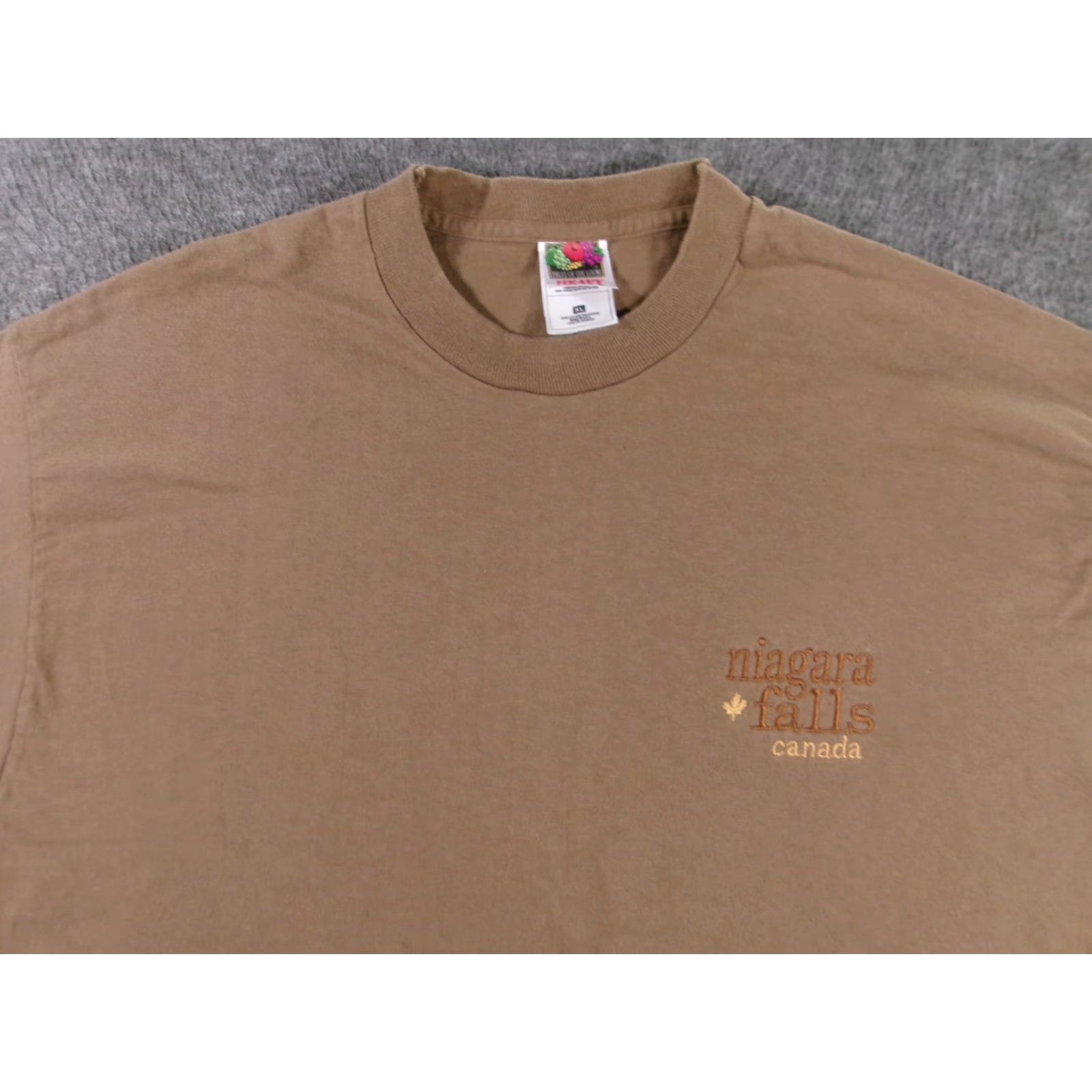 Fruit Of The Loom VINTAGE Fruit of the Loom Shirt Adult XL Brown USA Made 80s 90s Niagara Falls Embroidered Logo Mens Tee Size US XL / EU 56 / 4 - 2 Thumbnail