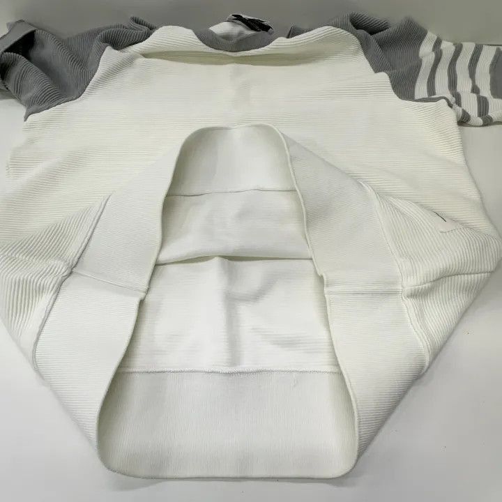 Thom Browne Thom Browne Color Block Crew Neck T-Shirt -2507 Size US S / EU 44-46 / 1 - 5 Thumbnail