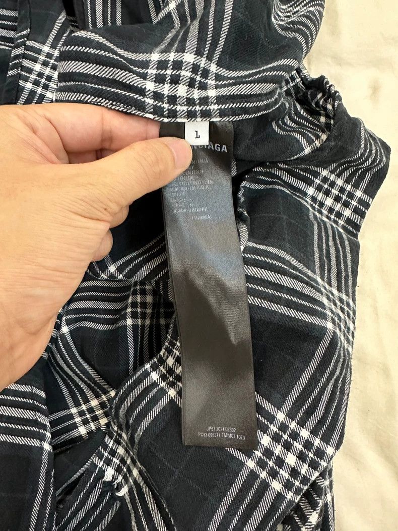 Balenciaga Balenciaga Fake Two-Piece Plaid Long Sleeve Shirt Size US S / EU 44-46 / 1 - 6 Thumbnail