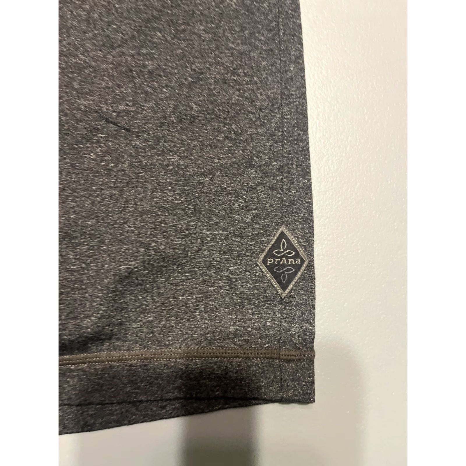 Prana Prana Mens Gray Regular Fit Athletic Shorts L Activewear All Season Sports Comfort Size US 33 - 2 Thumbnail