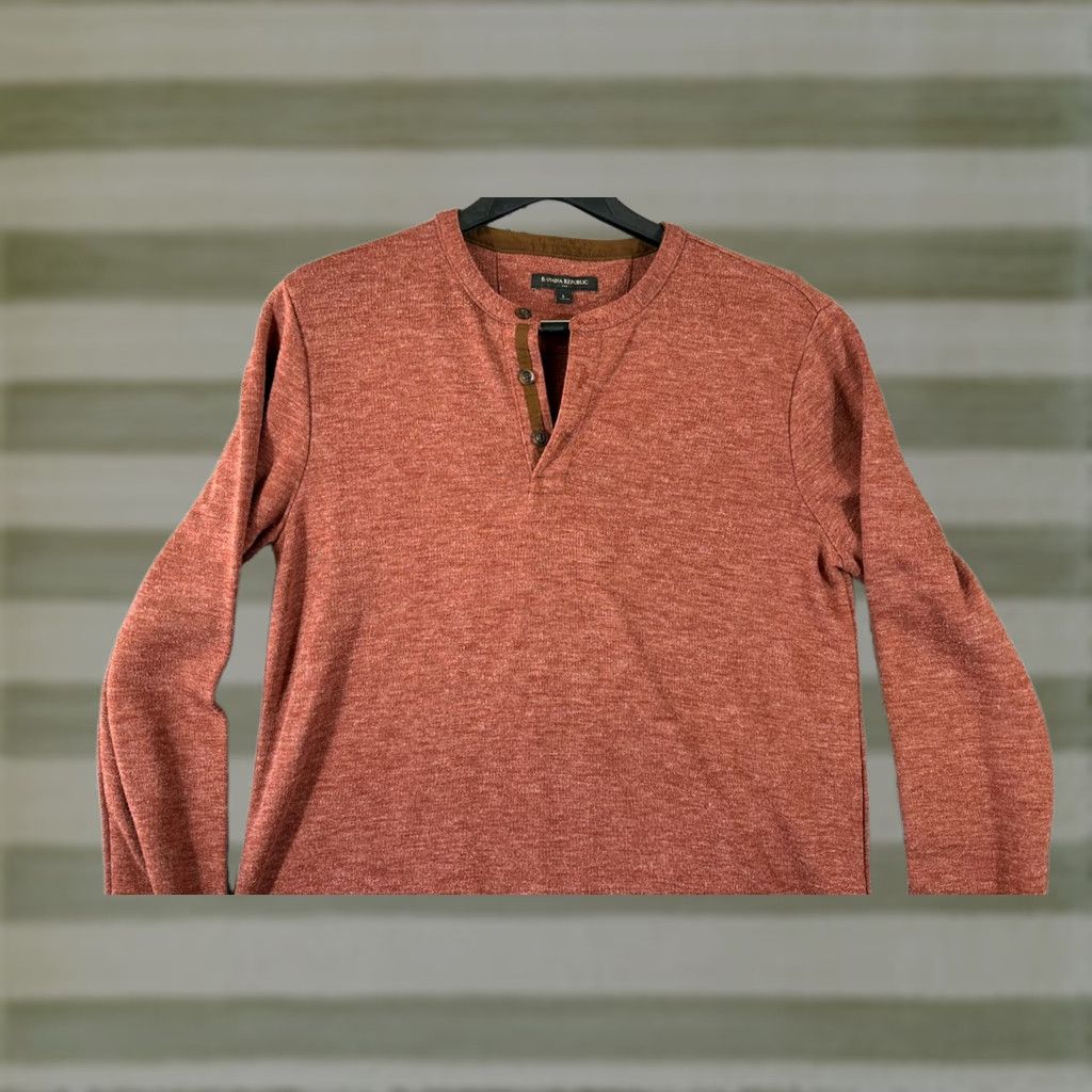 Banana Republic VINTAGE? No. Banana Republic Henley Sweater Mens L Heather Red Knit Long Sleeve Pullover Size US L / EU 52-54 / 3 - 1 Thumbnail