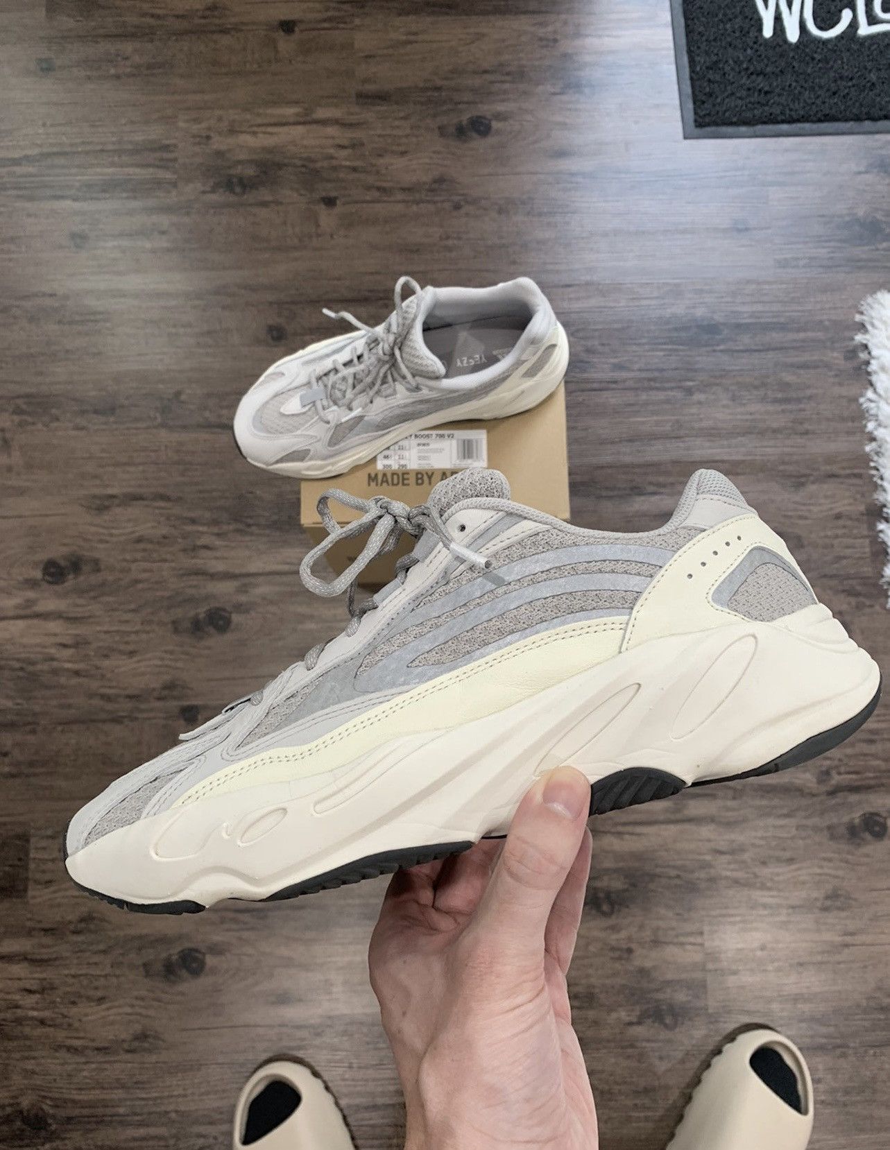 Adidas × Yeezy Yeezy 700 V2 static size 12 Size US 12 / EU 45 - 1 Thumbnail