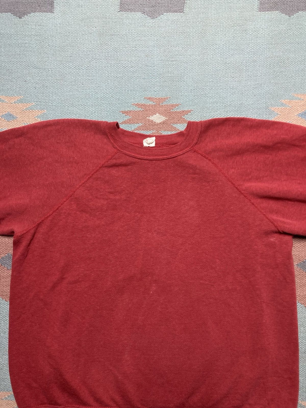 Vintage Vtg 70s crewneck sweatshirt faded red maroon raglan large Size US L / EU 52-54 / 3 - 3 Thumbnail