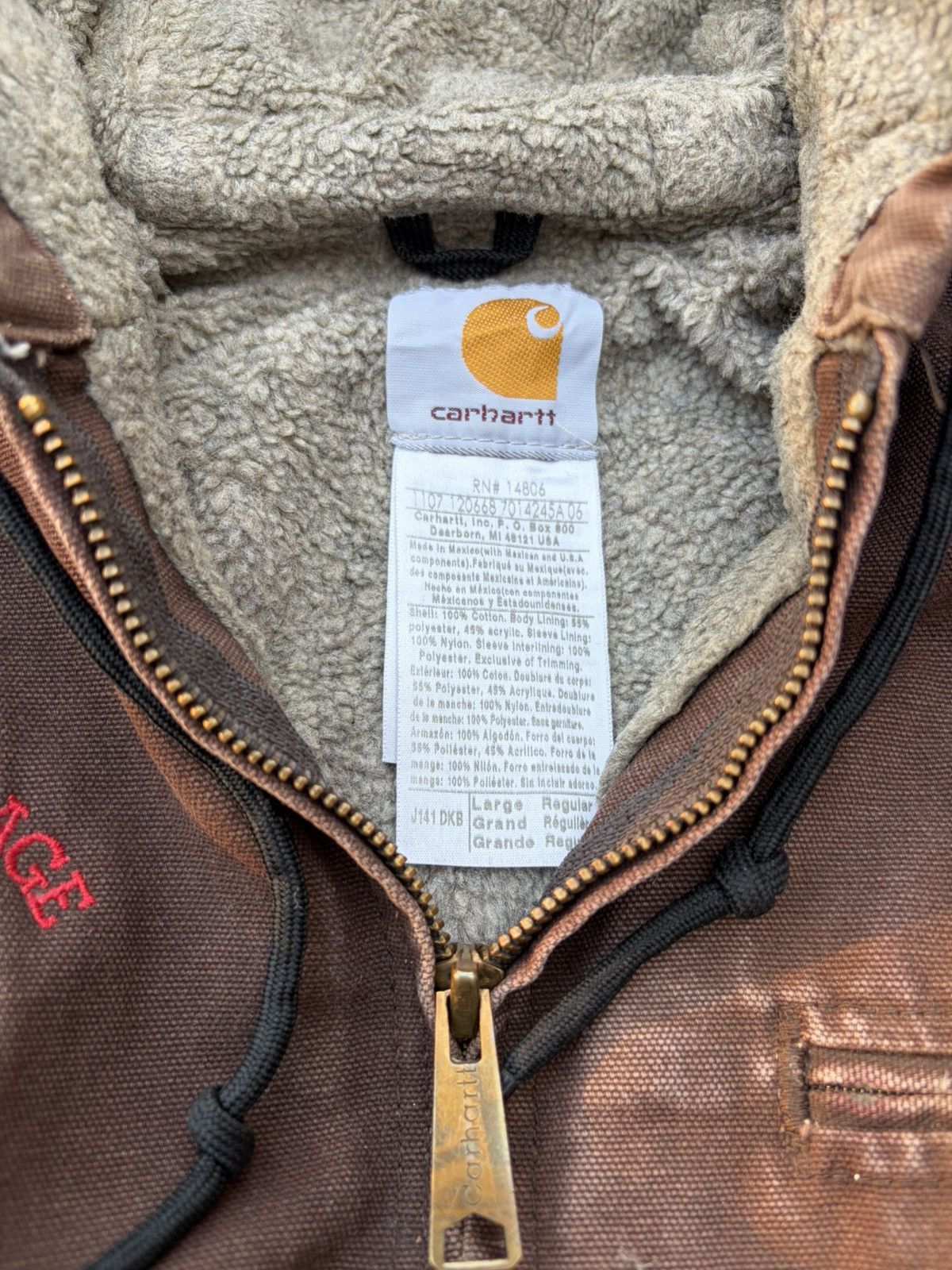 Carhartt Vintage Sunfaded Carhartt Active Jacket J141 DKB Size US L / EU 52-54 / 3 - 7 Thumbnail