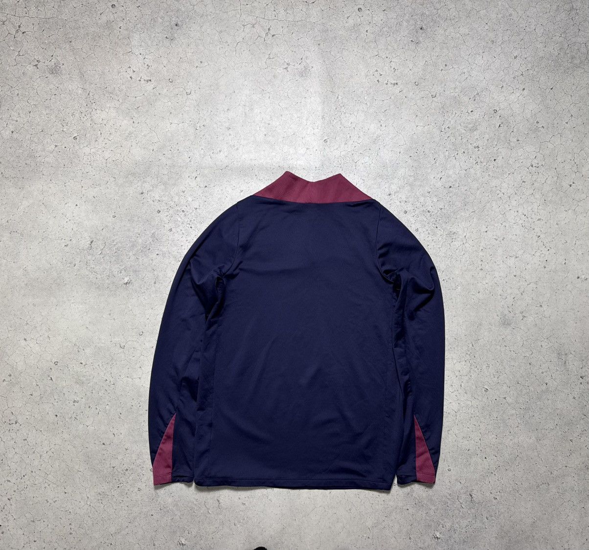 Nike Nike England Team Vintage Soccer Jersey Football Sweatshirt Size US M / EU 48-50 / 2 - 6 Thumbnail