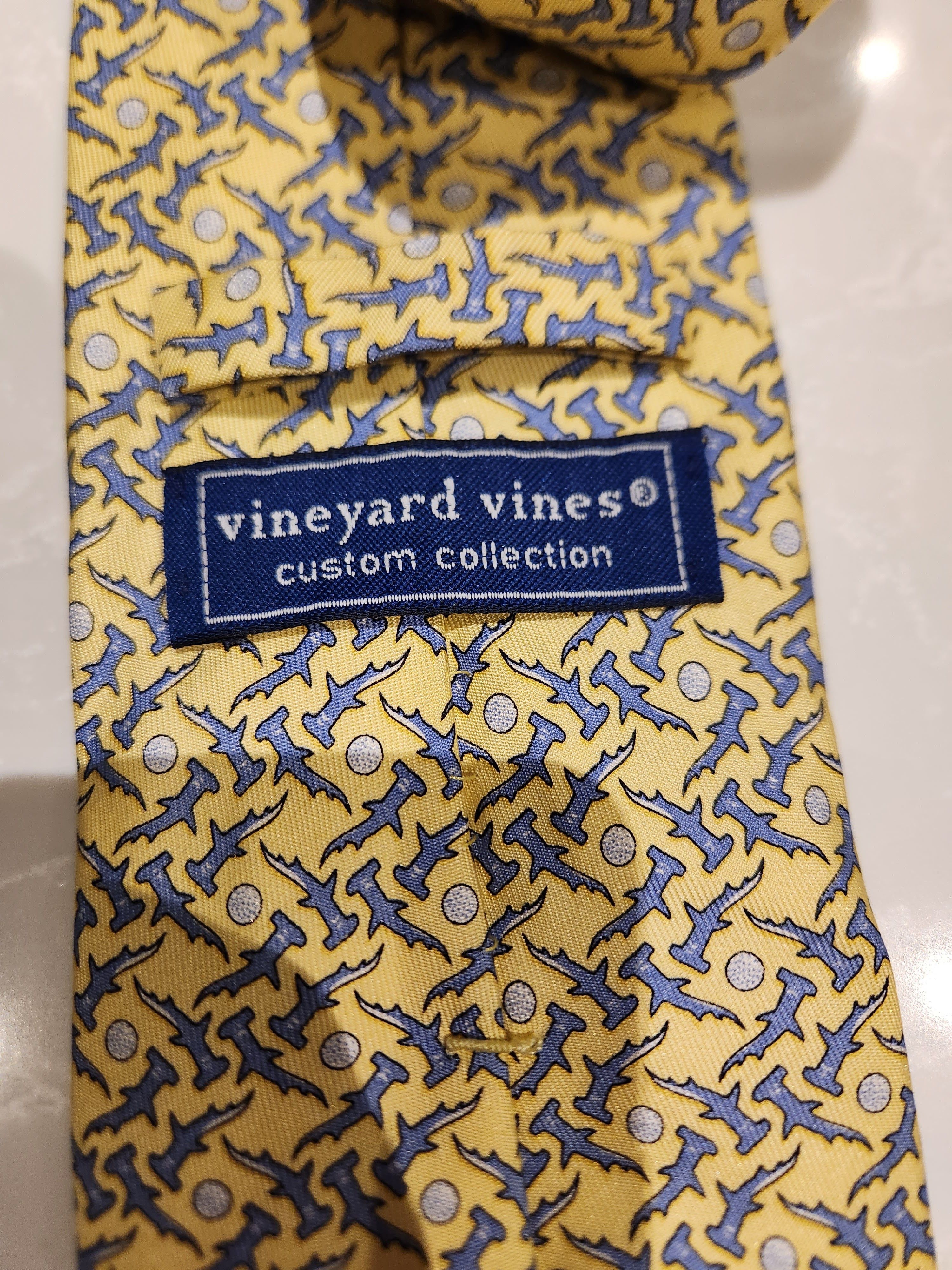 Vineyard Vines Custom Collection Yellow Golf Pattern Silk Tie Size ONE SIZE - 6 Thumbnail