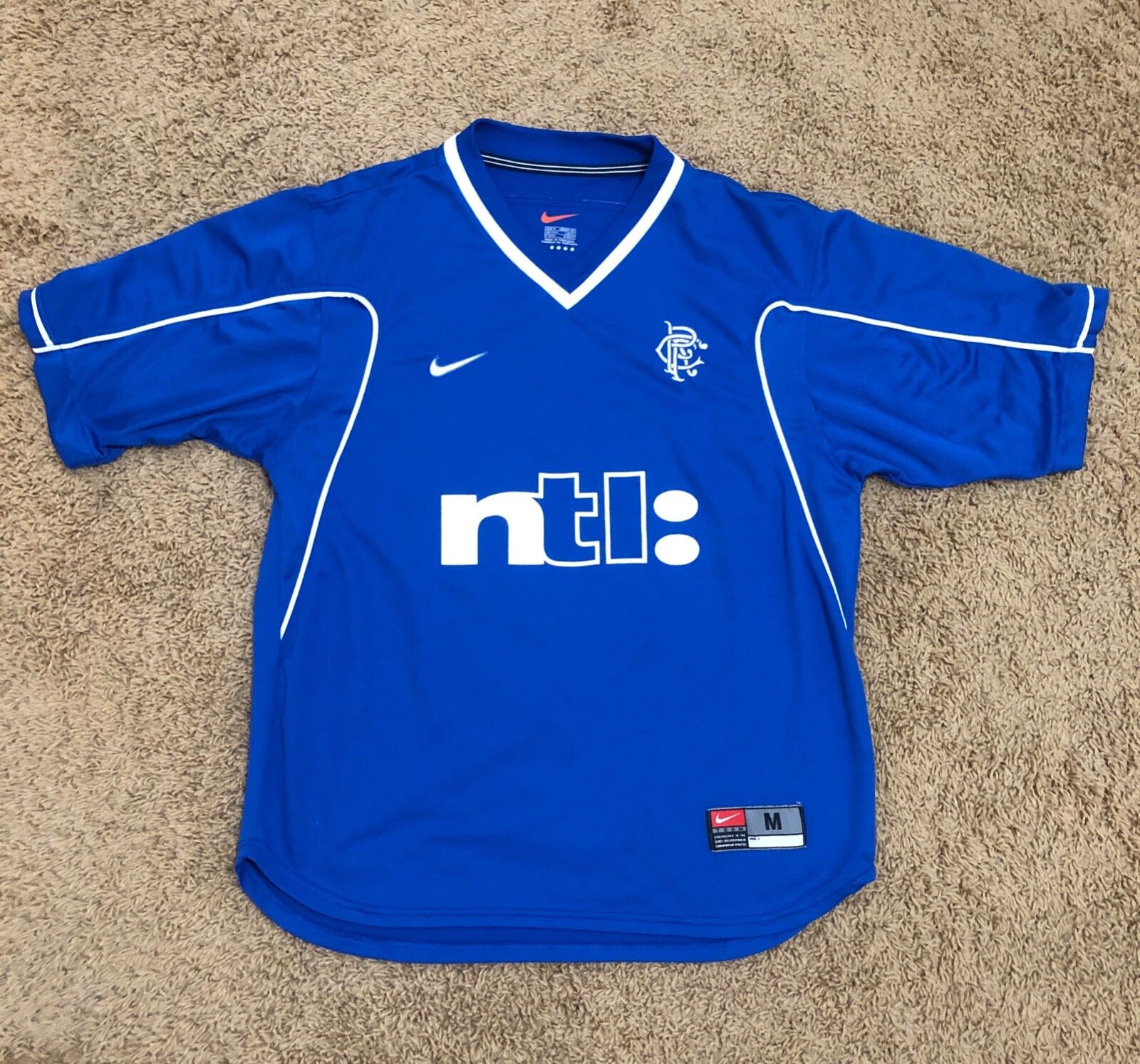 Nike Rangers FC 99/00/01 Nike Home Football Soccer Jersey Shirt M Size US M / EU 48-50 / 2 - 1 Thumbnail