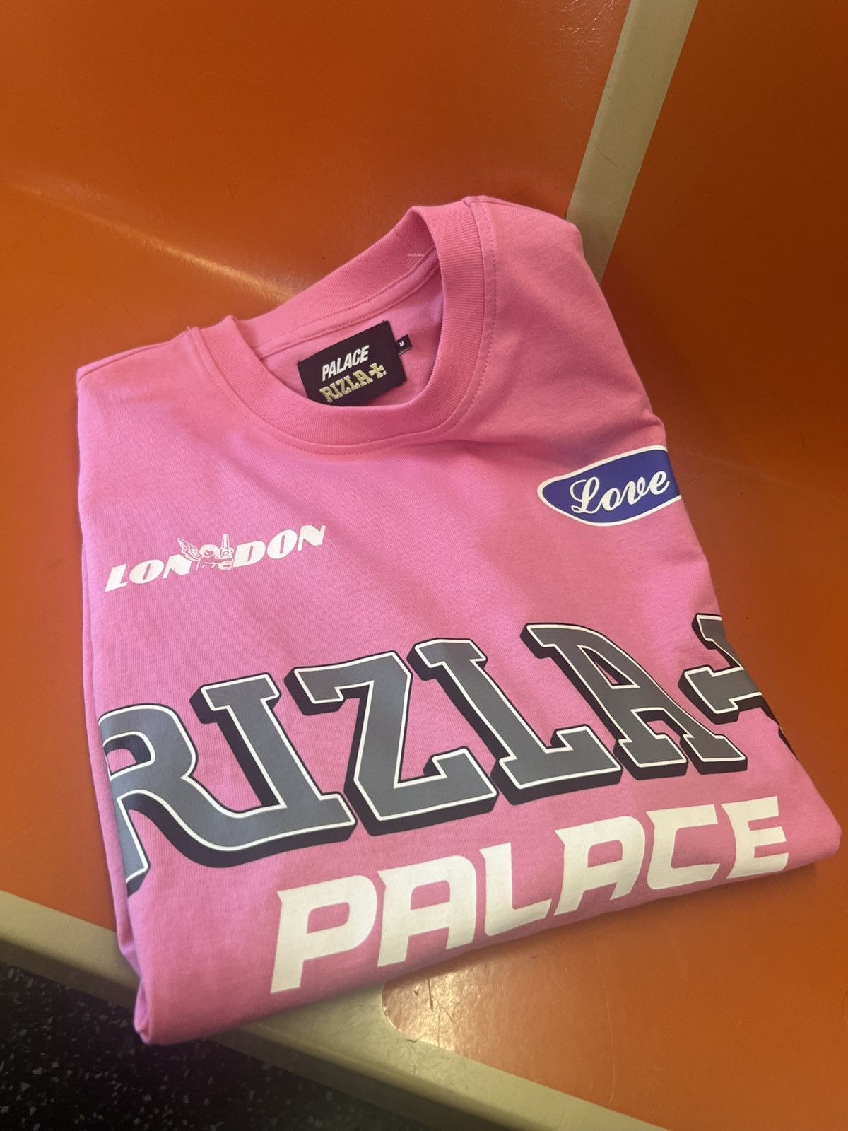 Palace Palace Rizla T-Shirt Pink Size Medium *READY TO SHIP* ✅ Size US M / EU 48-50 / 2 - 1 Thumbnail