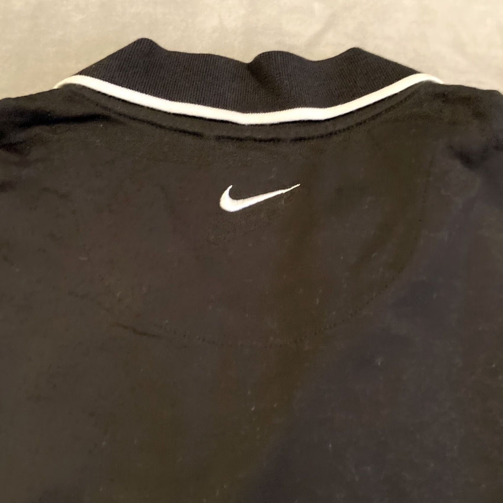 Nike VINTAGE Nike Golf Polo XL Black Women/Men? (Oops) Size US XL / EU 56 / 4 - 6 Thumbnail