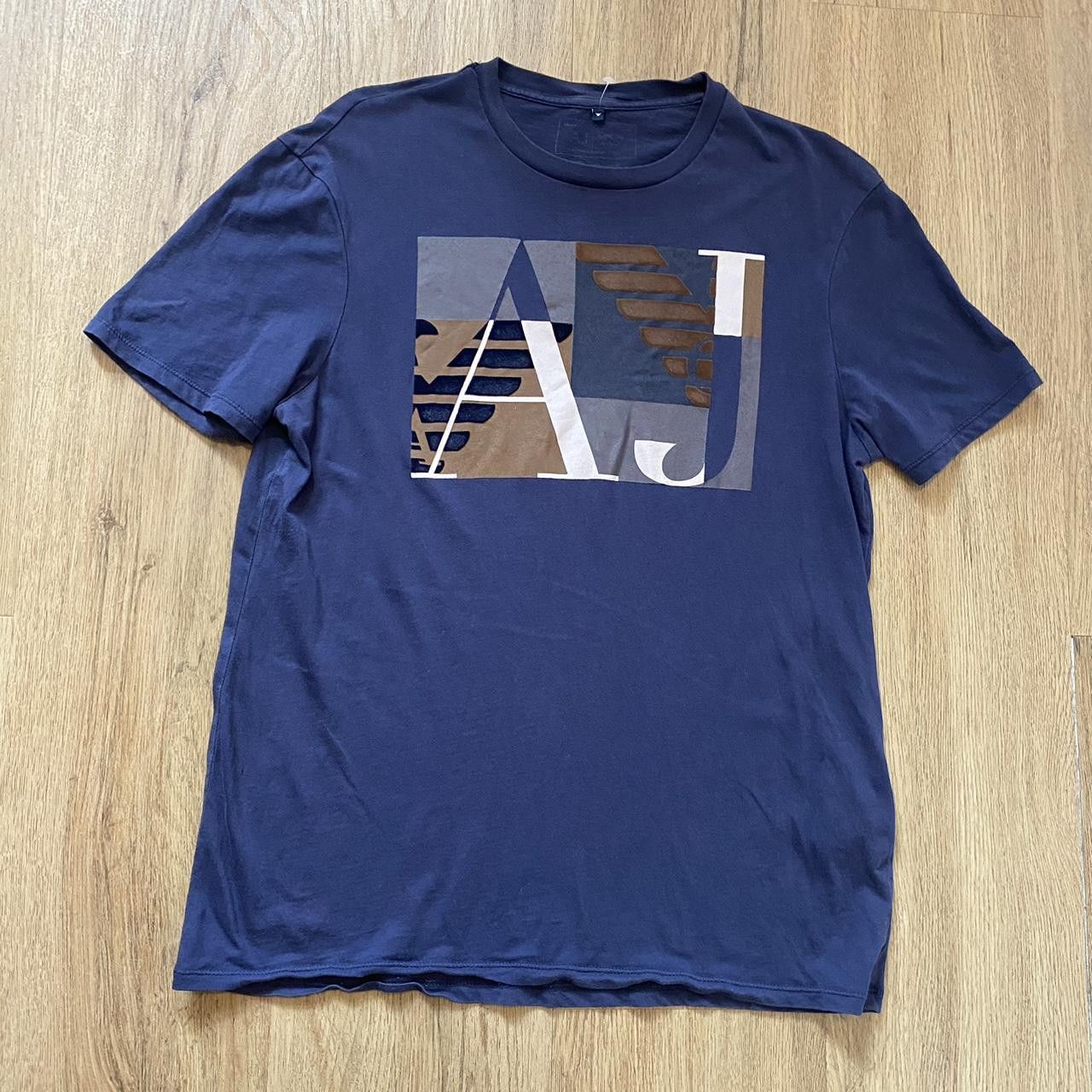 Giorgio Armani Navy and blue Armani t-shirt Premium Gym big print Size US S / EU 44-46 / 1 - 1 Thumbnail