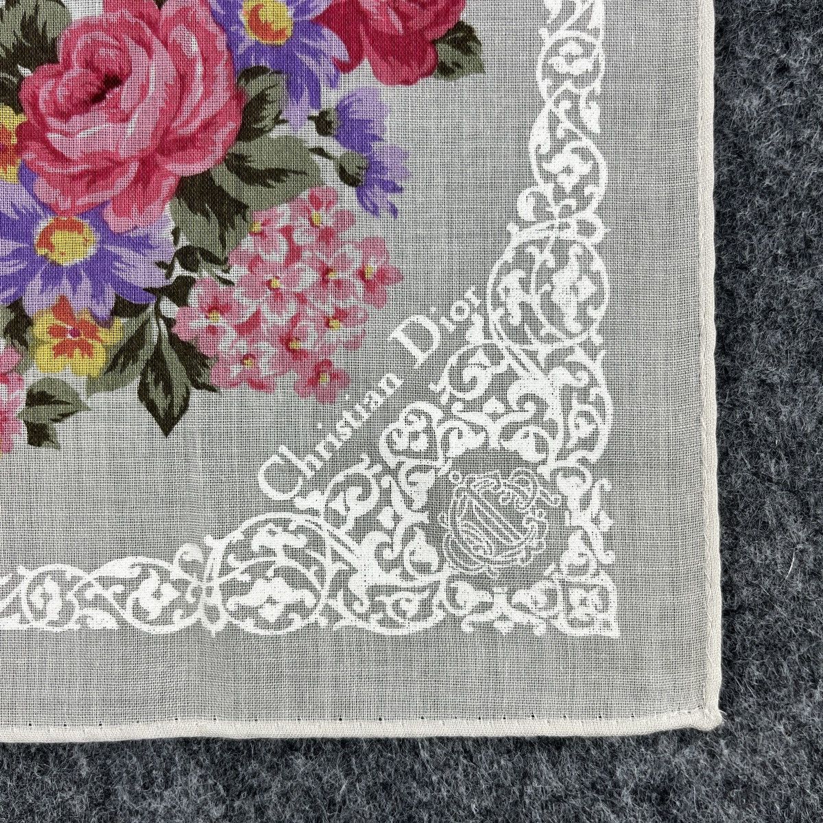 Vintage Christian Dior Handkerchief / Bandana / Neckerchief B094 Size ONE SIZE - 3 Thumbnail