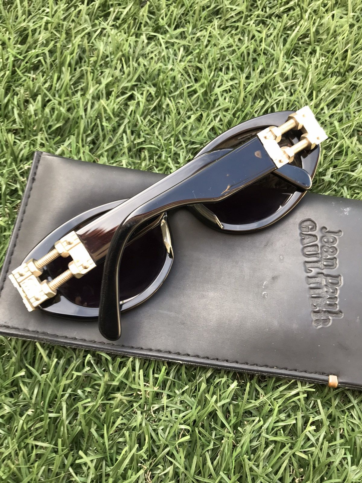 Jean Paul Gaultier jean Paul Gaultier 56-5204 Vintage Sunglasses Size ONE SIZE - 7 Thumbnail
