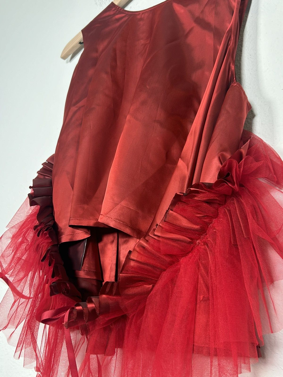 Noir Kei Ninomiya NWT! FW20 Satin Ruffle Tulle Blouse Size L / US 10 / IT 46 - 6 Thumbnail