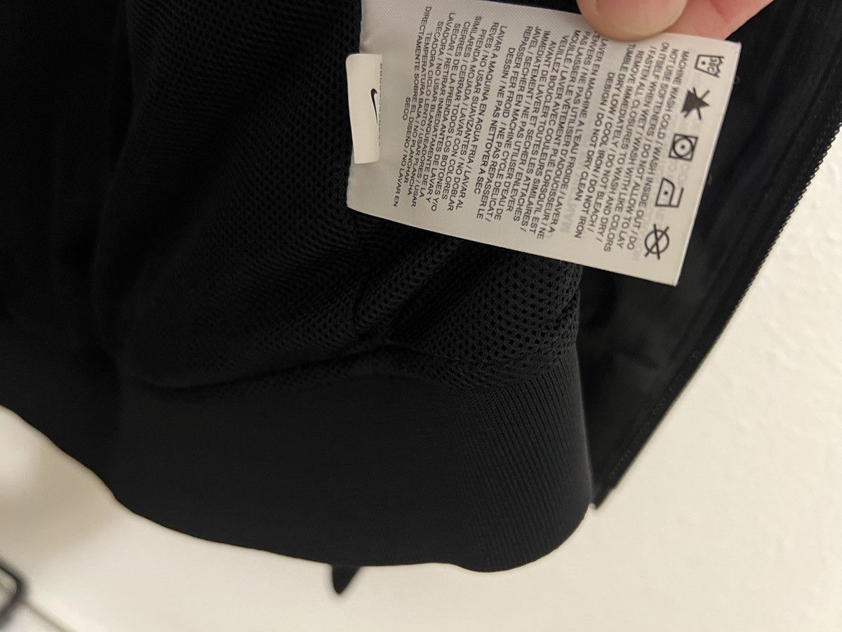 Dover Street Market × Nike Nike Dover street Market Windrunner Size US M / EU 48-50 / 2 - 5 Thumbnail