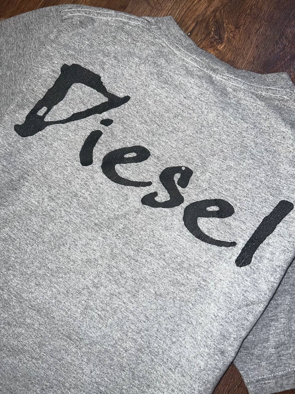 Diesel × Vintage Diesel printed logo 90s vintage black tshirt y2k streetwear Size US L / EU 52-54 / 3 - 7 Thumbnail