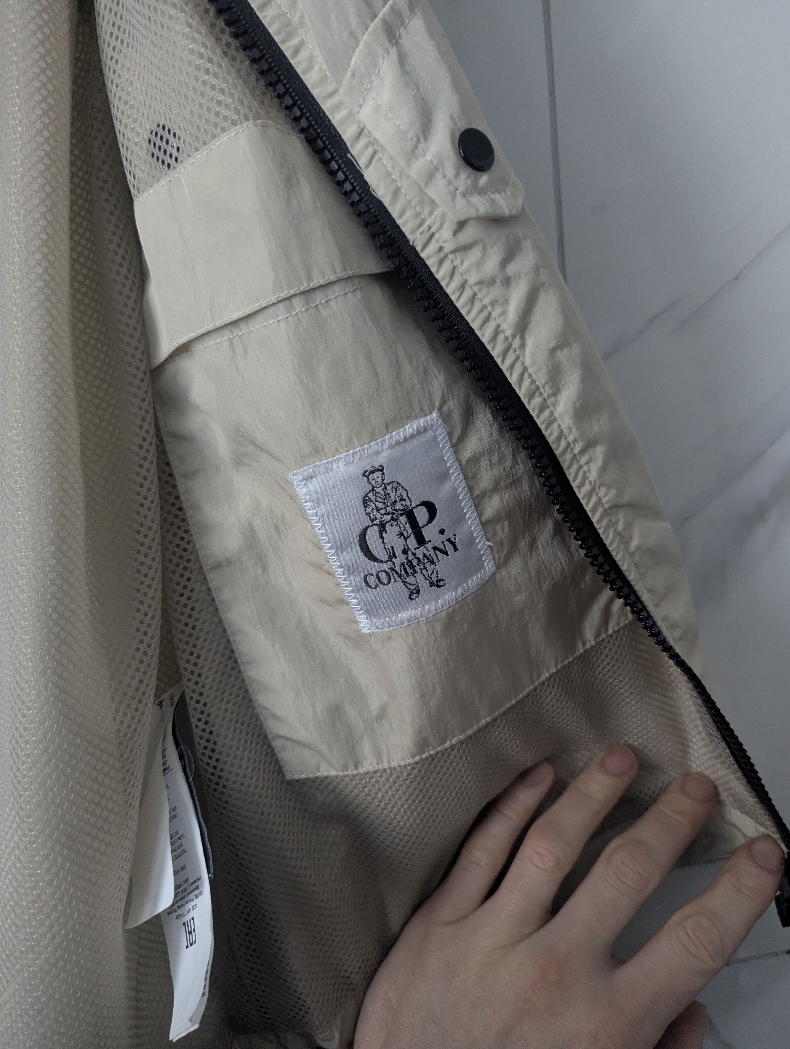 C.P. Company C.P. Company Chrome Hooded Nylon Jacket Beige S — Authentic Size US S / EU 44-46 / 1 - 16 Thumbnail