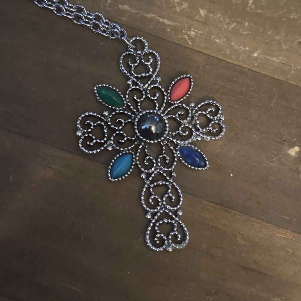 Other × Vintage Vintage Avon silver ornate gemstone cross pendant necklace Size ONE SIZE - 3 Thumbnail