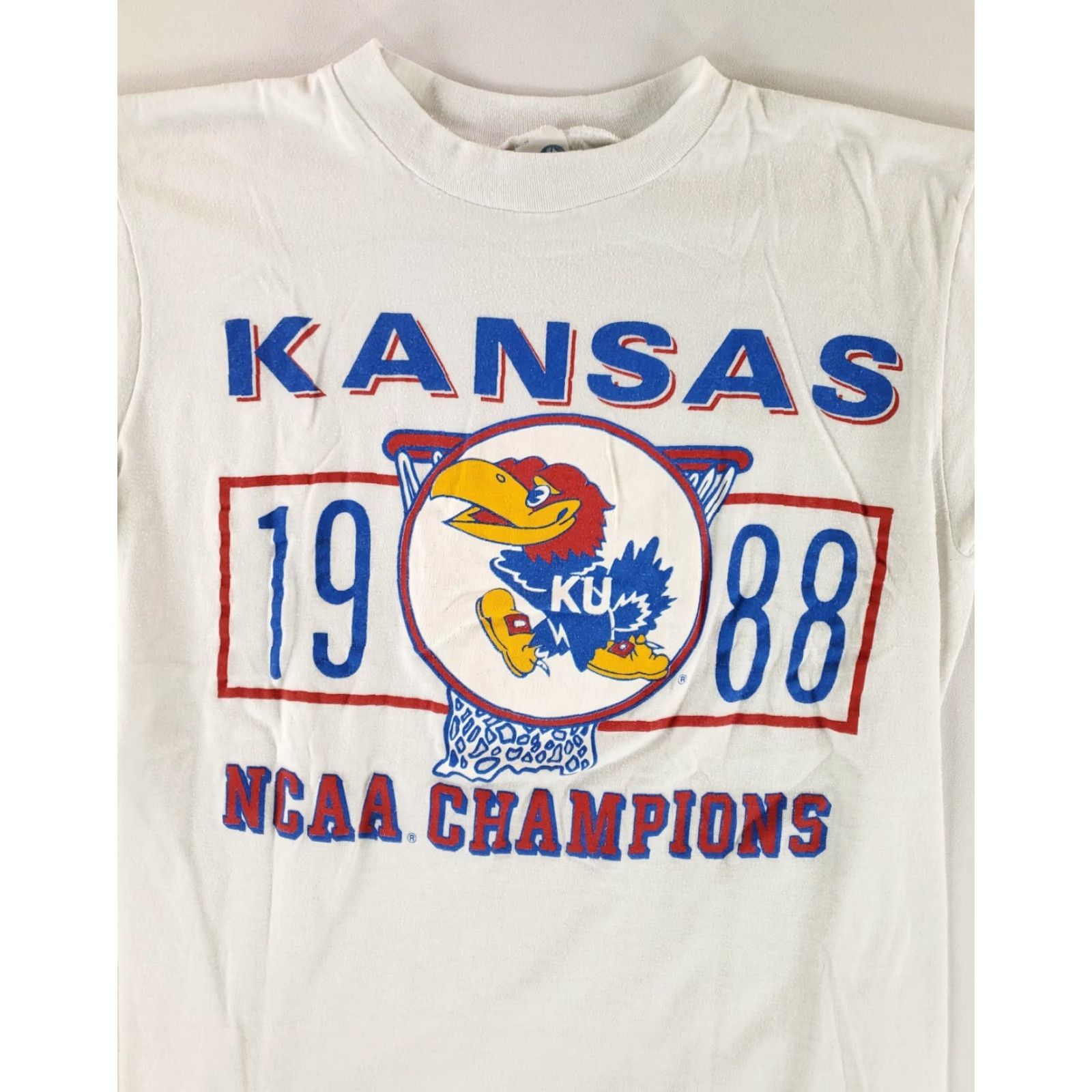Champion VINTAGE University of Kansas Jayhawks 1988 National Champions T Shirt White Mens L Size US M / EU 48-50 / 2 - 2 Thumbnail