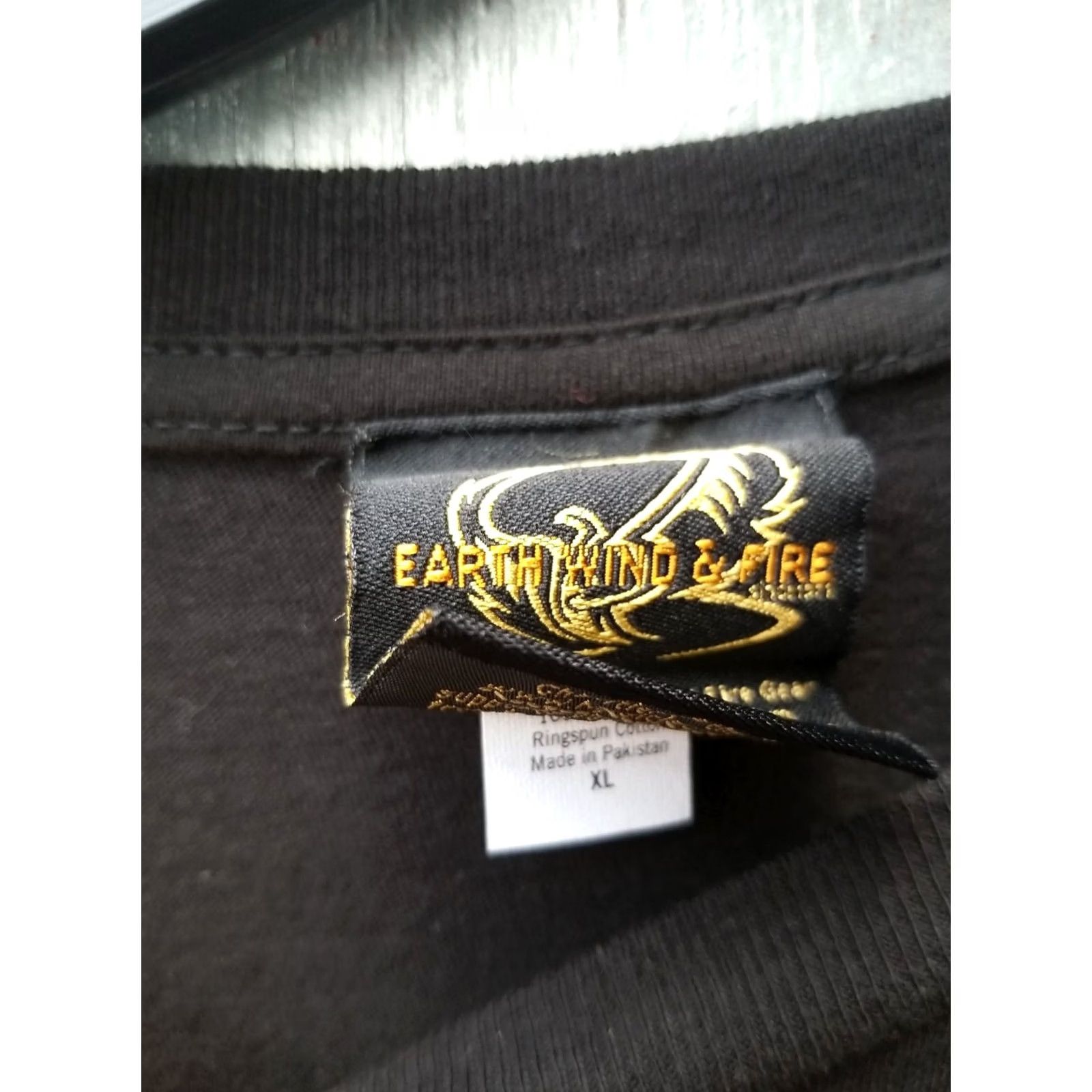 Vintage VINTAGE Earth Wind and Fire Sumner Tour black T-Shirt XL Men Shirt Short Sleeve Crew Neck 2009 Music Size US XL / EU 56 / 4 - 3 Thumbnail
