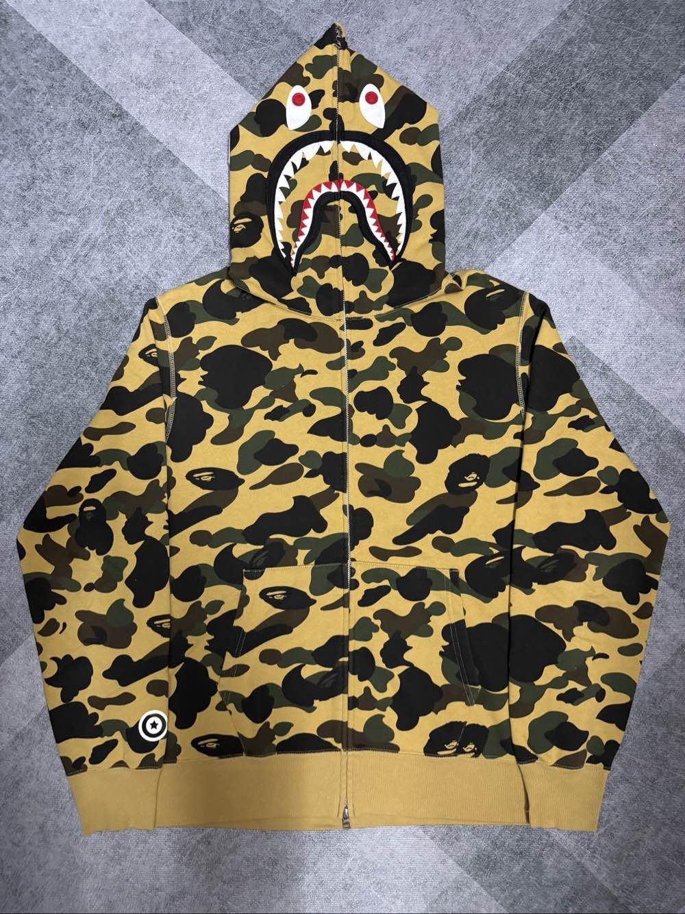 Bape A BATHING APE 1st Camo Shark Full Zip Hoodie Size XL Size US XL / EU 56 / 4 - 1 Thumbnail